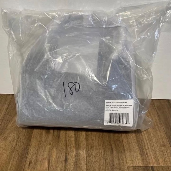 Bag - Picture 3 of 6